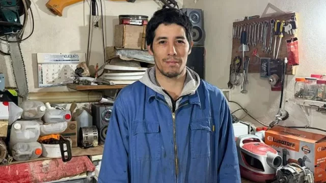 Emprendedor de Plottier amplía su taller gracias a un crédito provincial