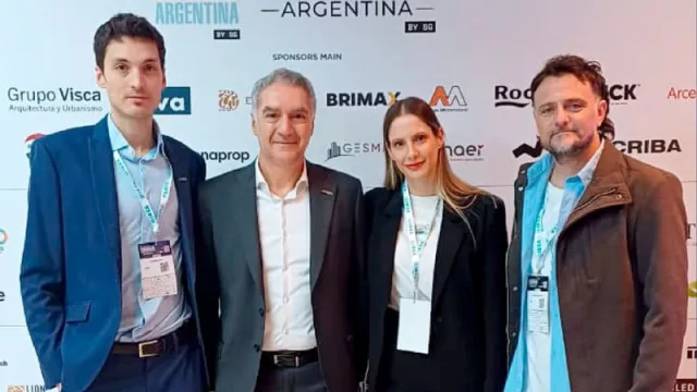 Torre Aura obtuvo el premio al mejor proyecto de usos mixtos en la Expo Real Estate