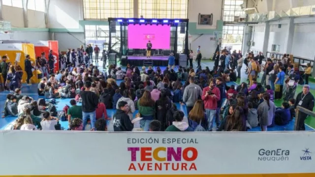 TecnoAventura Edición Especial reunió a más de 250 estudiantes en Zapala con foco en la energía