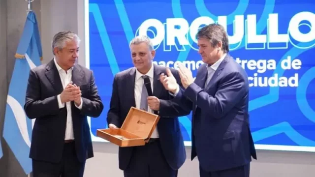 Neuquén entregó la llave de la ciudad a Horacio Marín en el aniversario 121