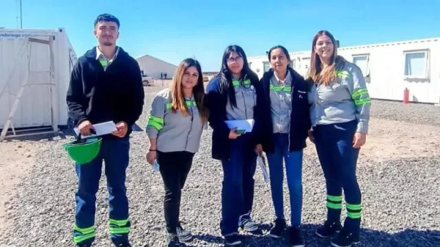 Estudiantes del Ceaer se incorporan al proyecto Vaca Muerta Sur en áreas de Seguridad e Higiene