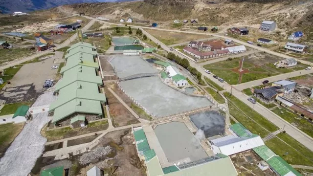 Se licitan 15 locales comerciales en el Centro Termal Copahue