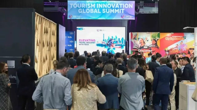 La industria turística se cita en TIS2025 para redefinir su futuro con la IA como palanca de transformación