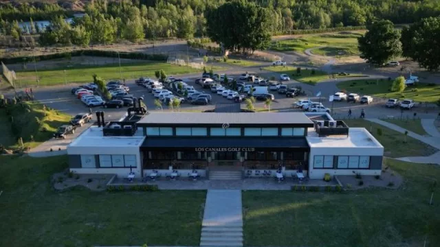 Los Canales de Plottier inauguró su imponente Club House y refuerza su espíritu comunitario