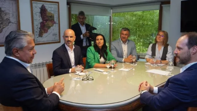 TotalEnergies y la Provincia amplían su agenda social en Aguada San Roque con el programa Activa 2025