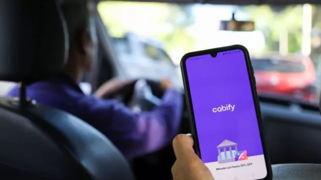 Neuquén ordenó el transporte por aplicaciones y cerró 2025 con más de 300 conductores regulados