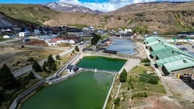Entre obras y mejores servicios, Copahue consolida su crecimiento turístico y termal
