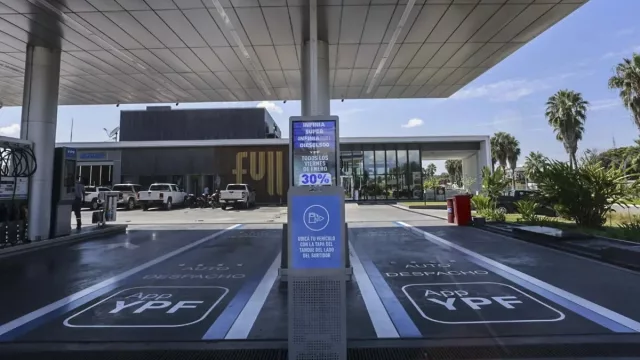 YPF alcanzó en Famaillá las 100 estaciones con autodespacho en el país