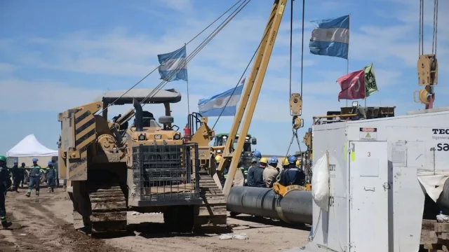 “Préstamo del año”: el oleoducto de US$ 2.000 millones que acelera la salida exportadora de Vaca Muerta