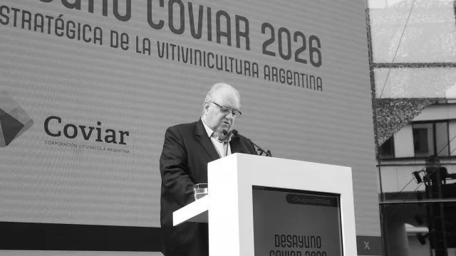 Fabián Ruggeri asume como presidente de COVIAR