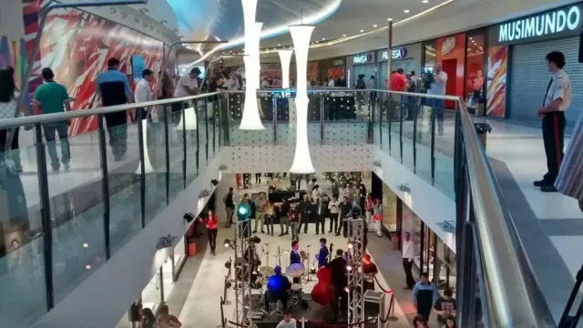 Neuquén tendrá dos shoppings a cielo abierto para potenciar la actividad comercial