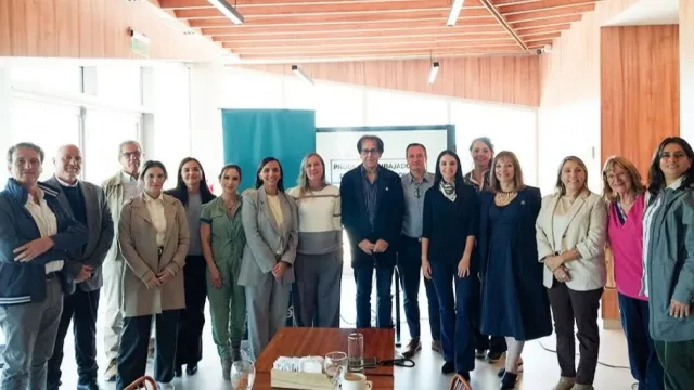 Neuquén impulsa el turismo de reuniones con una estrategia conjunta con profesionales y universidades