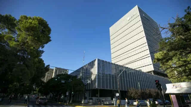 Créditos jóvenes en Neuquén: boom de préstamos, pero con foco en consumo y no en vivienda