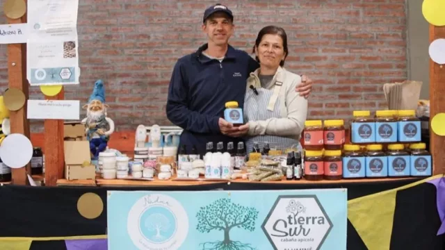 Nadur-Tierra Sur llevó producción local y cosmética natural a Expo Alumiel