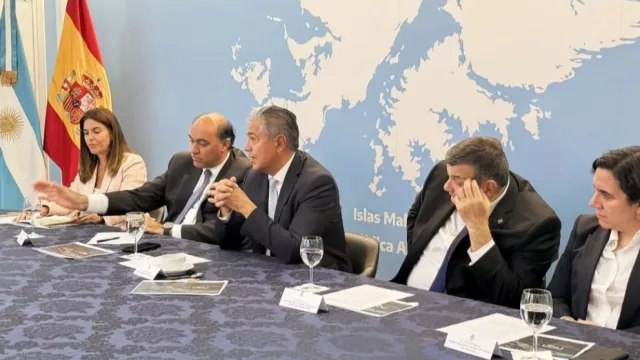 Figueroa destacó en España que Neuquén genera confianza para atraer inversiones internacionales