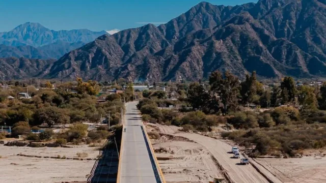 Fondos de la minería impulsan obras estratégicas en Belén con la refacción del Puente La Puntilla