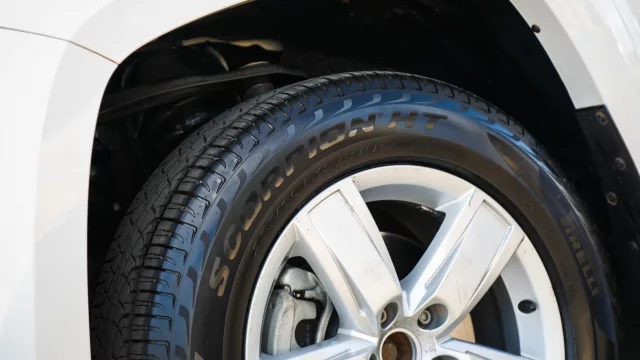 Pirelli recomienda un neumático diseñado para enfrentar el invierno en las rutas de Neuquén