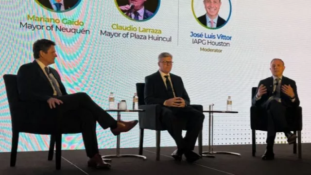 Larraza llevó a Houston la estrategia de Plaza Huincul para crecer junto a Vaca Muerta