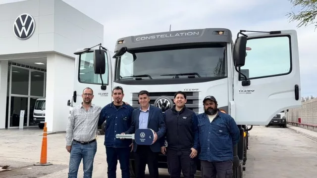 CALF incorporó dos camiones 0 km para fortalecer su capacidad operativa