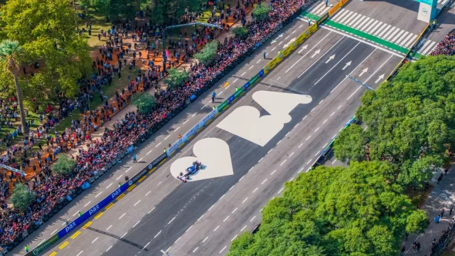 Buenos Aires reúne a líderes globales en el Foro Internacional de Turismo Deportivo durante la FIT