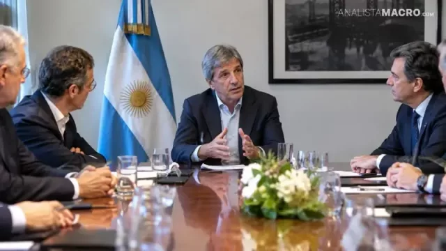 El Gobierno reunirá a 28 grandes inversores del RIGI con proveedores nacionales