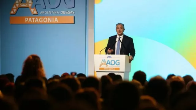 Figueroa abrió la AOG Patagonia 2026 y llamó a competir con Vaca Muerta en los mercados mundiales